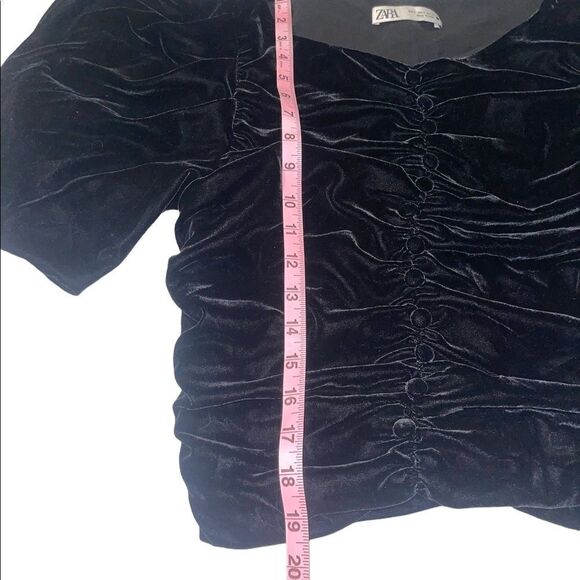 Zara Bloggers Favorite Black Velvet Ruched Ballon Sleeve Top - Picture 13 of 14